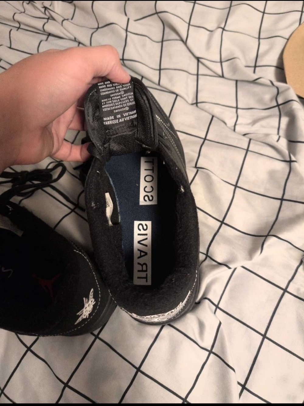 Men's Black Low-Top Casual Sneakers - Picture 5 of 10